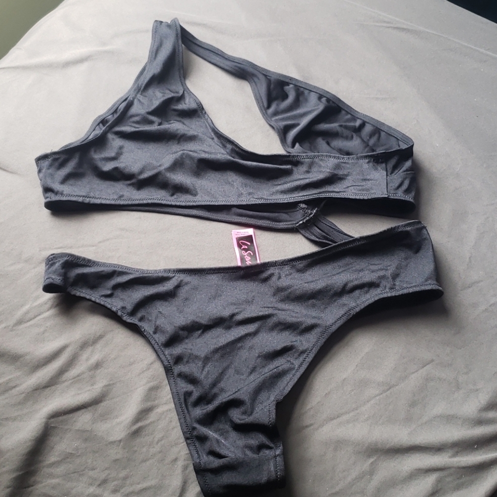LA Senza black cutout bodysuit or swimsuit - Picture 8 of 8
